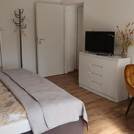 Alena Apartament